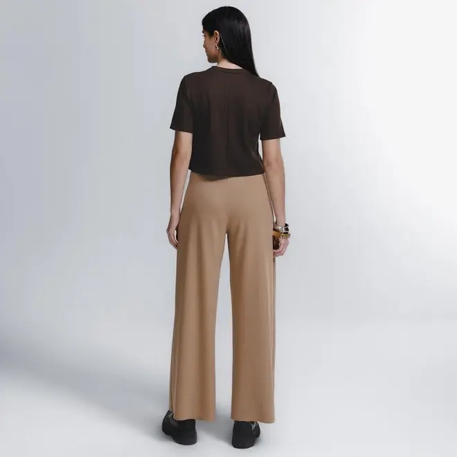 Blusa Cropped Manga Curta Boxy