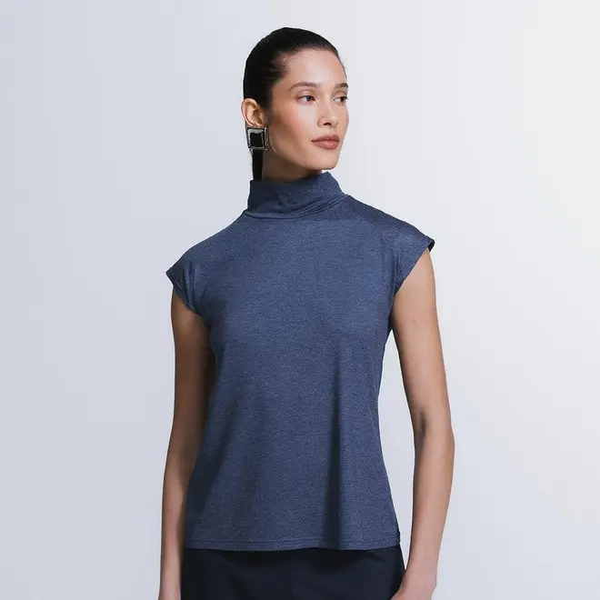 Blusa Gola Alta High Neck