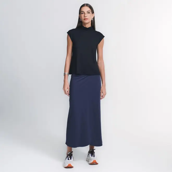 Blusa Gola Alta High Neck