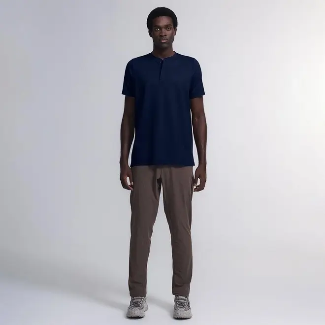 Camiseta Gola com Botões Game Changer