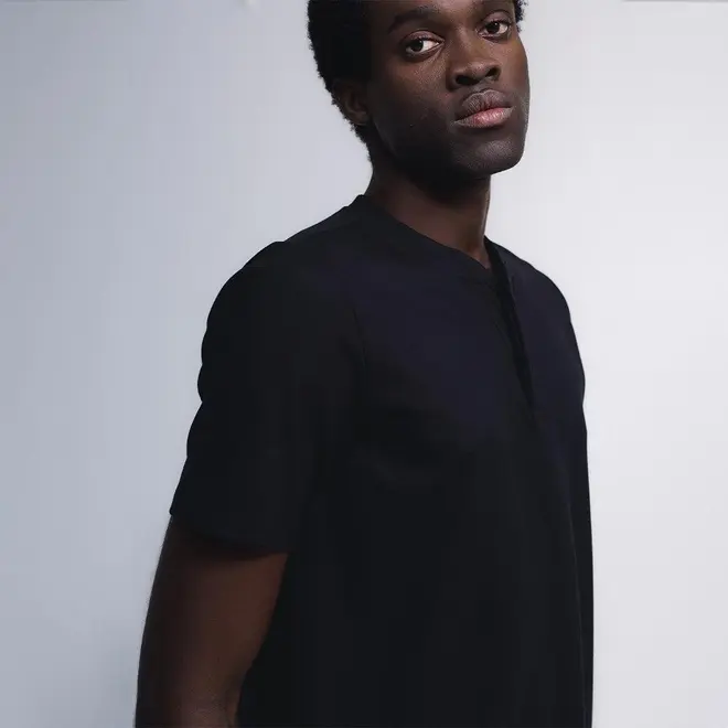 Camiseta Gola com Botões Game Changer