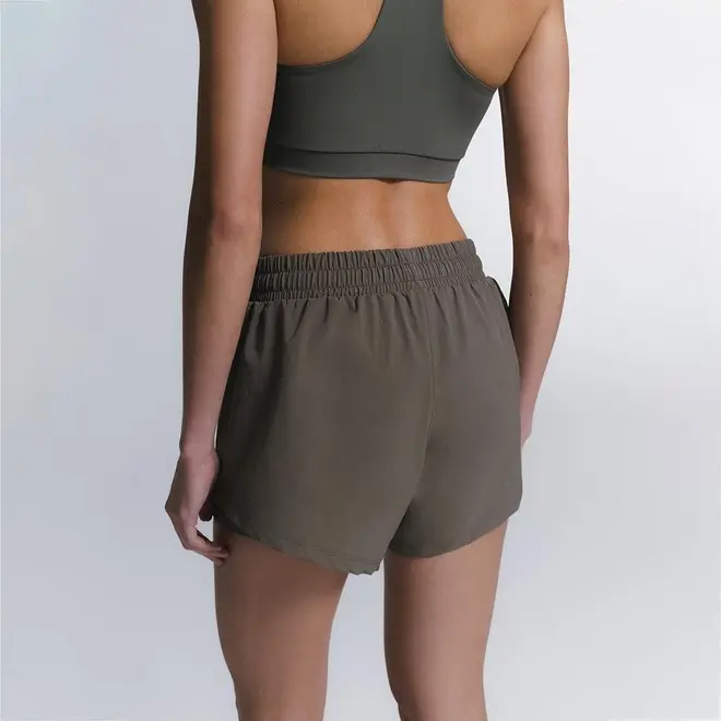 Shorts Esportivo Boost