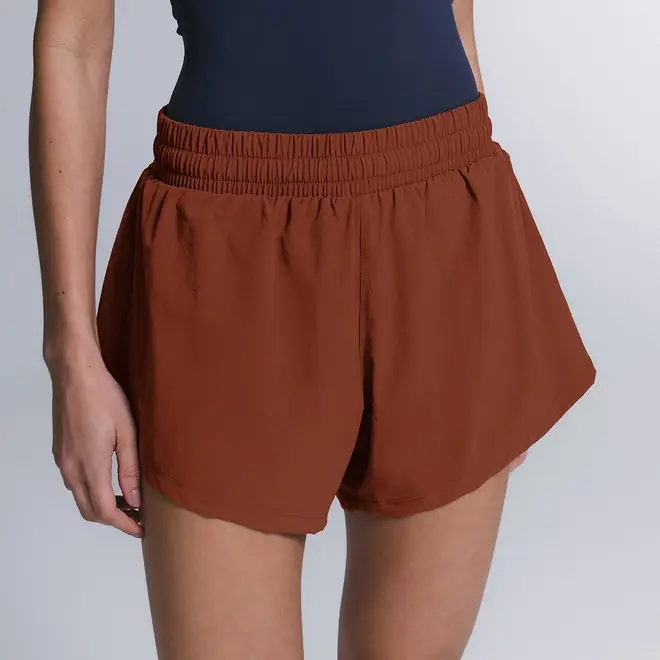 Shorts Esportivo Boost